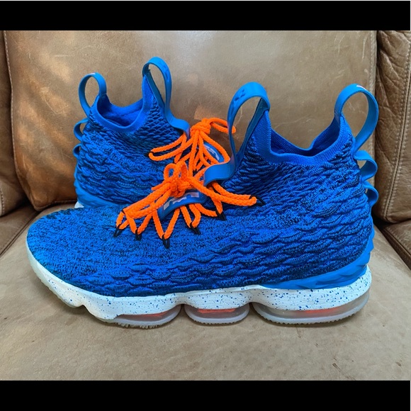 lebron 15 hardwood
